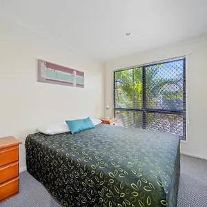 https://emerald-motel-apartments.queenslandhotels.net
